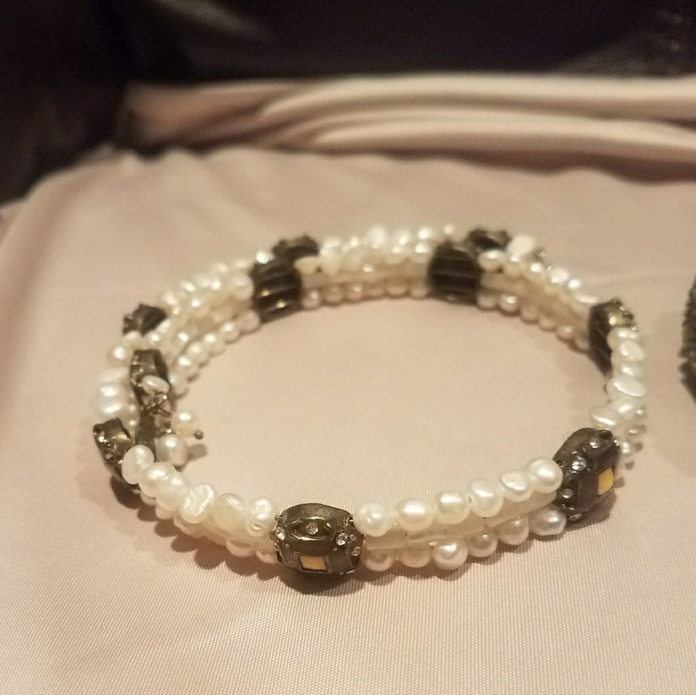 Pearl Choker